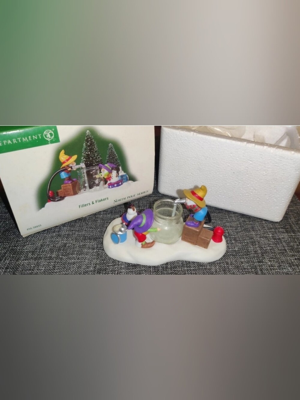 Department 56 Fillers & Flakers North Pole Series #56.56855 Heritage Village